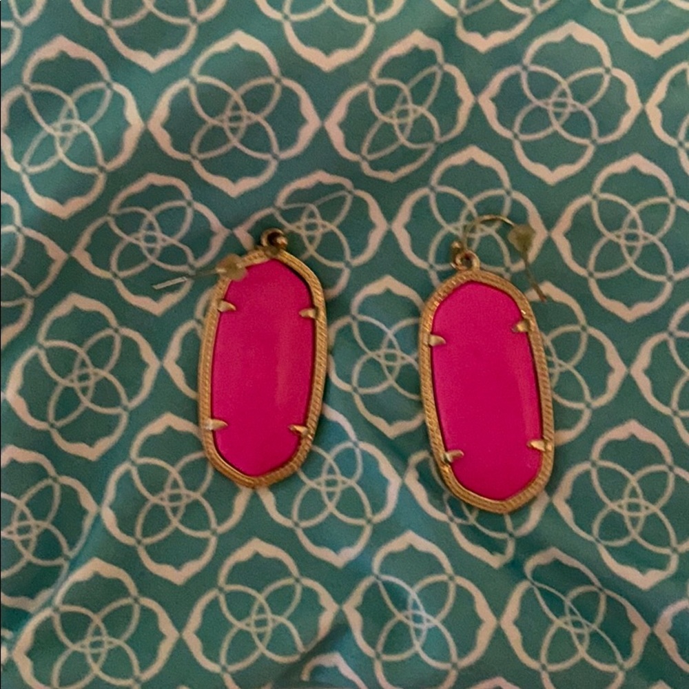 Kendra Scott earrings